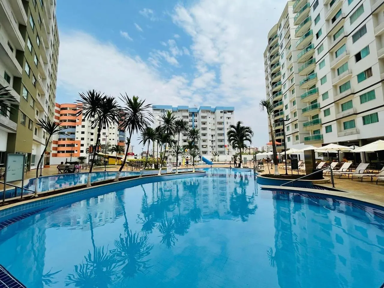 Piazza Diroma - Acesso Gratuito Ao Acqua Park E Splash Caldas Novas