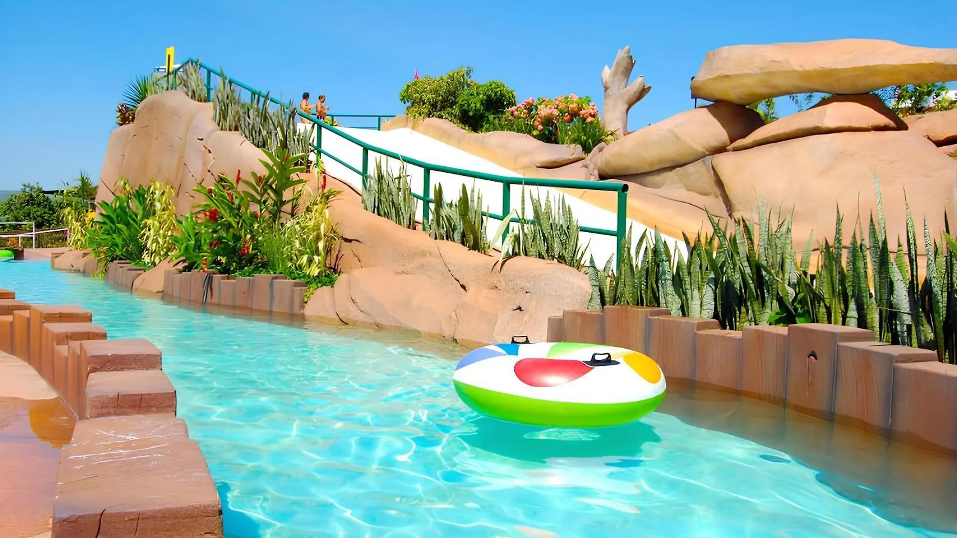 Piazza Diroma - Acesso Gratuito Ao Acqua Park E Splash Caldas Novas